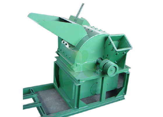 Porcellana Capacità chipper 800-1000kg/H della piccola macchina di legno portatile del frantoio/ceppo di legno fornitore